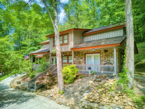 Rambling Bear on Cove Creek